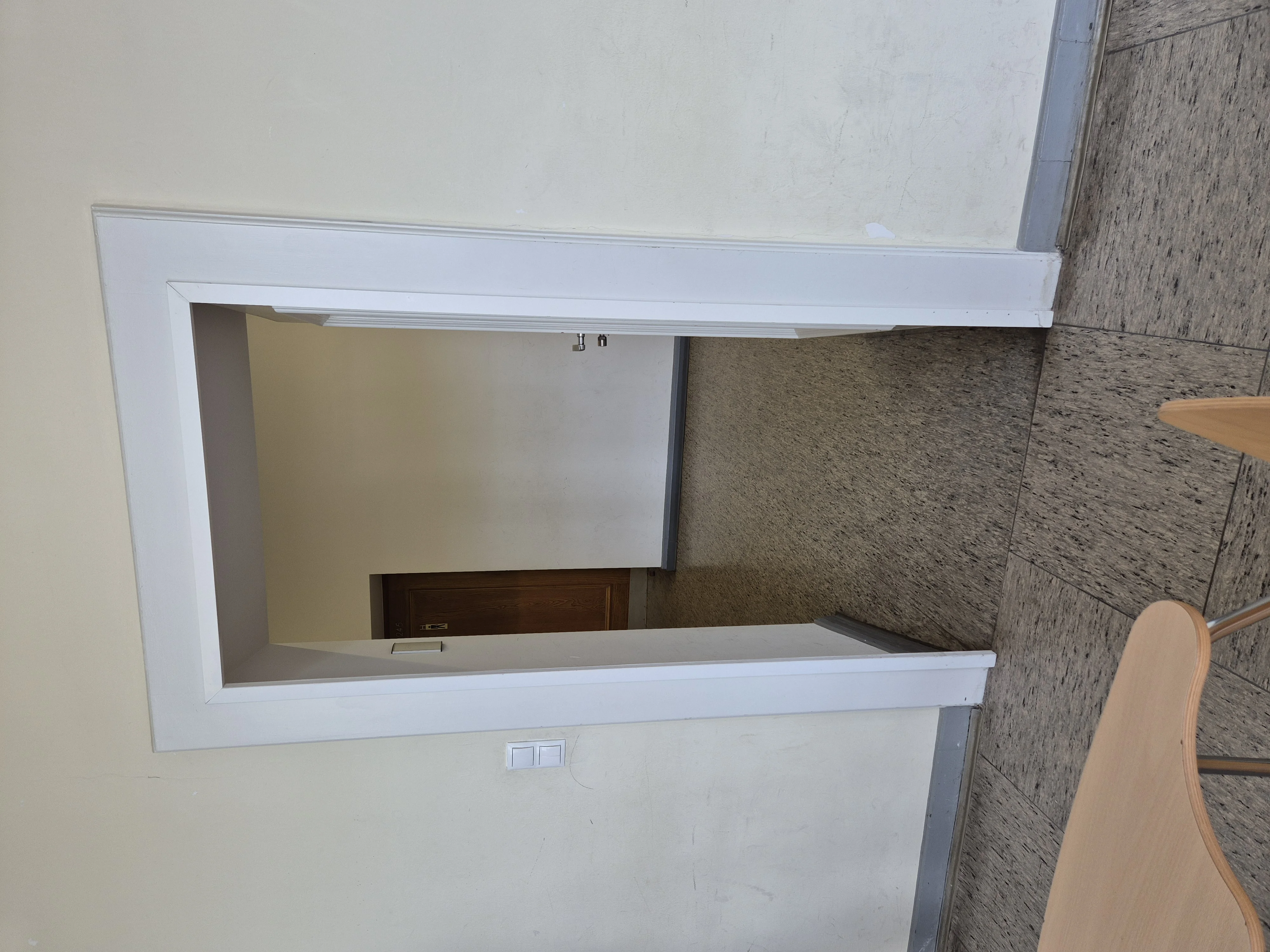 2 Wegelerstr. 10 1. OG Zeichensaal Raum 1.006 Eingang Breite.webp